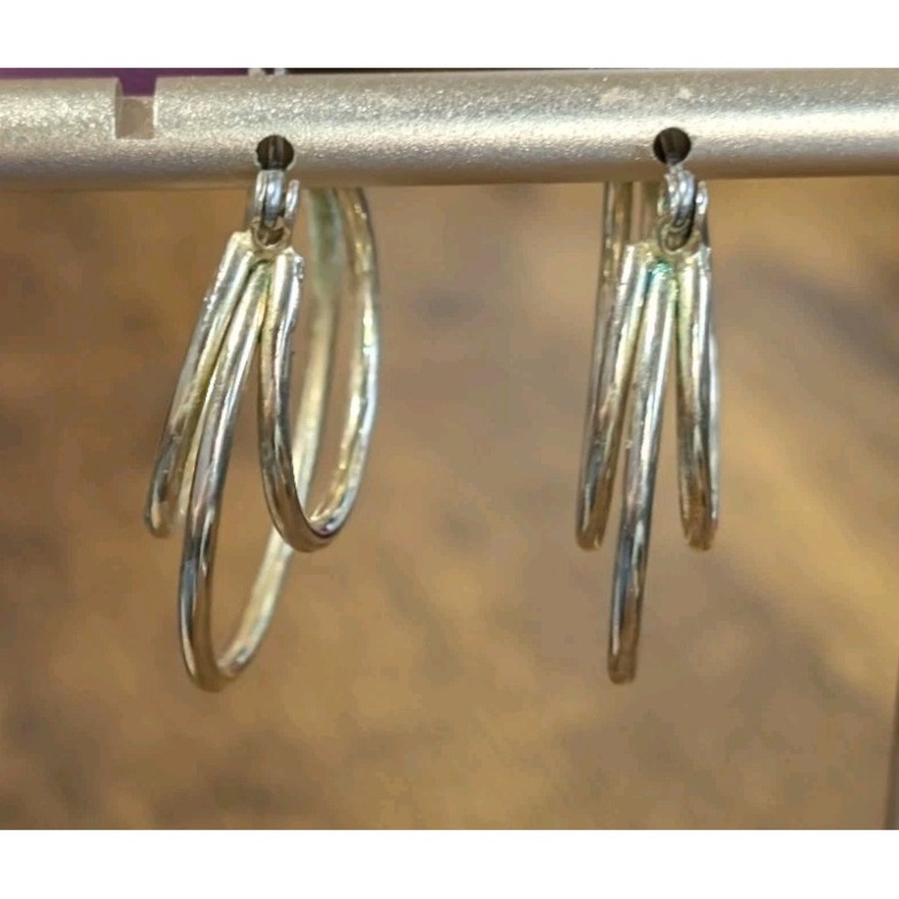 Vintage Gold Tone Triple Hoop Pierced Earrings 1.5 Inch E-TN16
